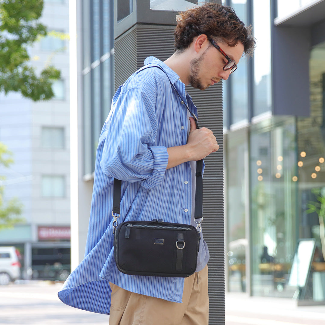 Evoon かわるショルダーバッグ【間も無く予約受付開始・12月下旬までに入荷予定】