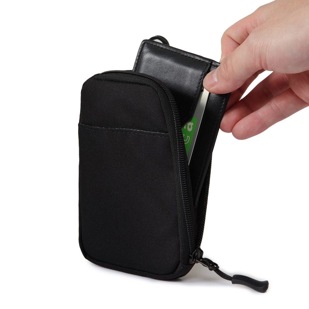 公式サイト限定販売/クイックアクセスポーチMサイズ【2500円以上お買い上げで送料無料・3営業日以内に発送】