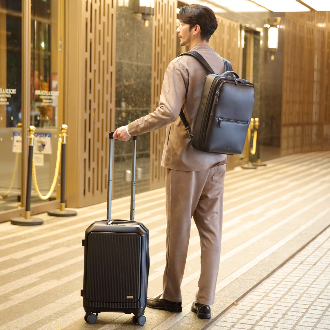 Evoon マルチスーツケースONE 容量34L～39L/機内持ち込み可能【予約受付中・6月下旬までに入荷予定】