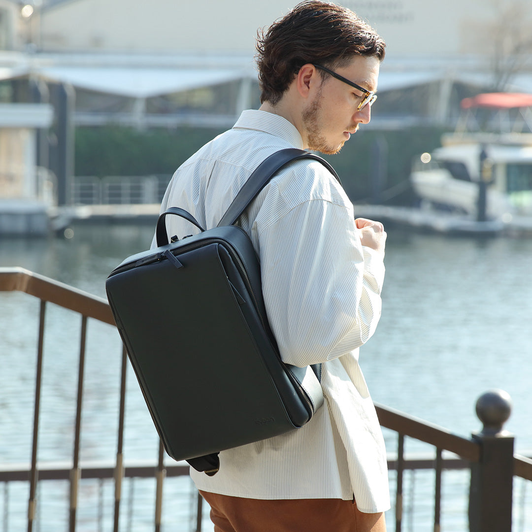 Evoon マルチビジネスリュックレザーMini・容量13L【送料無料・3営業日以内に発送】