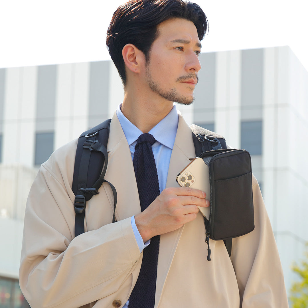 Evoon マルチビジネスリュック5.0・容量22L～拡張時35L【間も無く予約受付開始・12月下旬までに入荷予定】