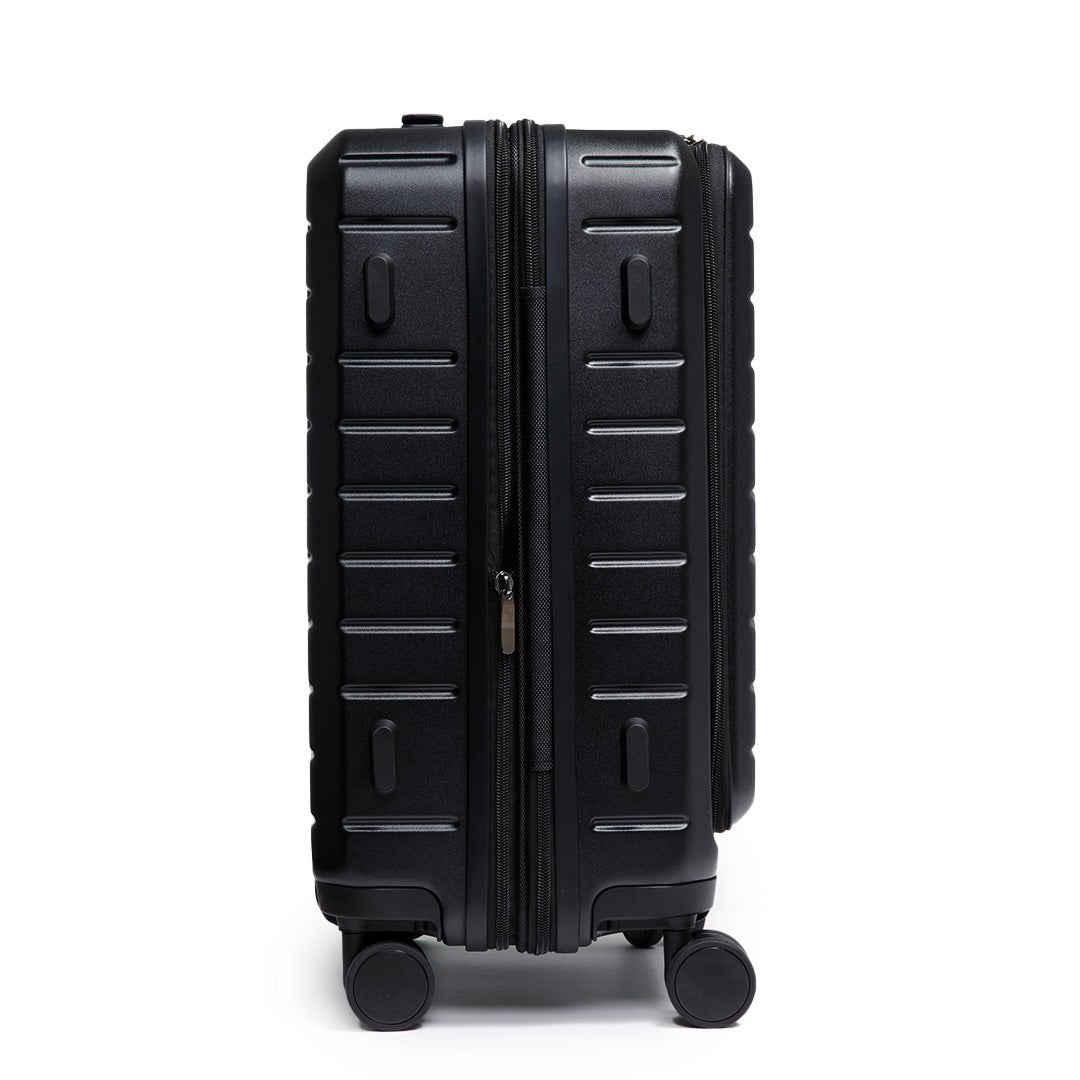 Evoon 拡張機能付きスーツケース 容量35L~41L/機内持ち込み可能【送料無料・7月下旬までに入荷予定】 - Evoon
