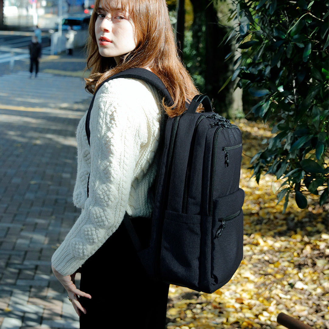 Evoon マルチビジネスリュックair・容量22L【送料無料・3営業日以内に発送】