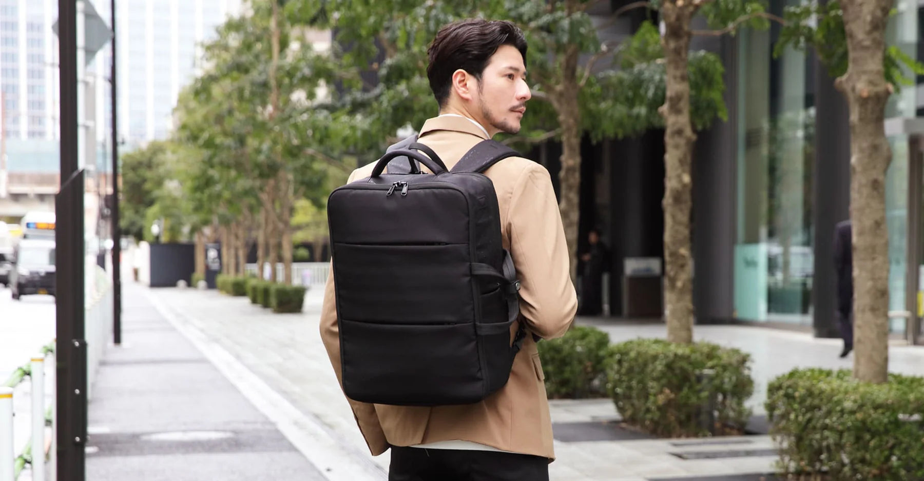 Evoon マルチビジネスリュック4.0・容量22L~拡張時35L【送料無料 Evoon マルチビジネスリュック4.0・容量22L~拡張時35L【送料無料