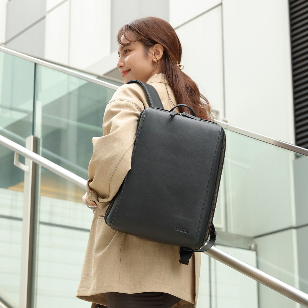 Evoon マルチビジネスリュックレザーMini・容量13L【送料無料・3営業日以内に発送】