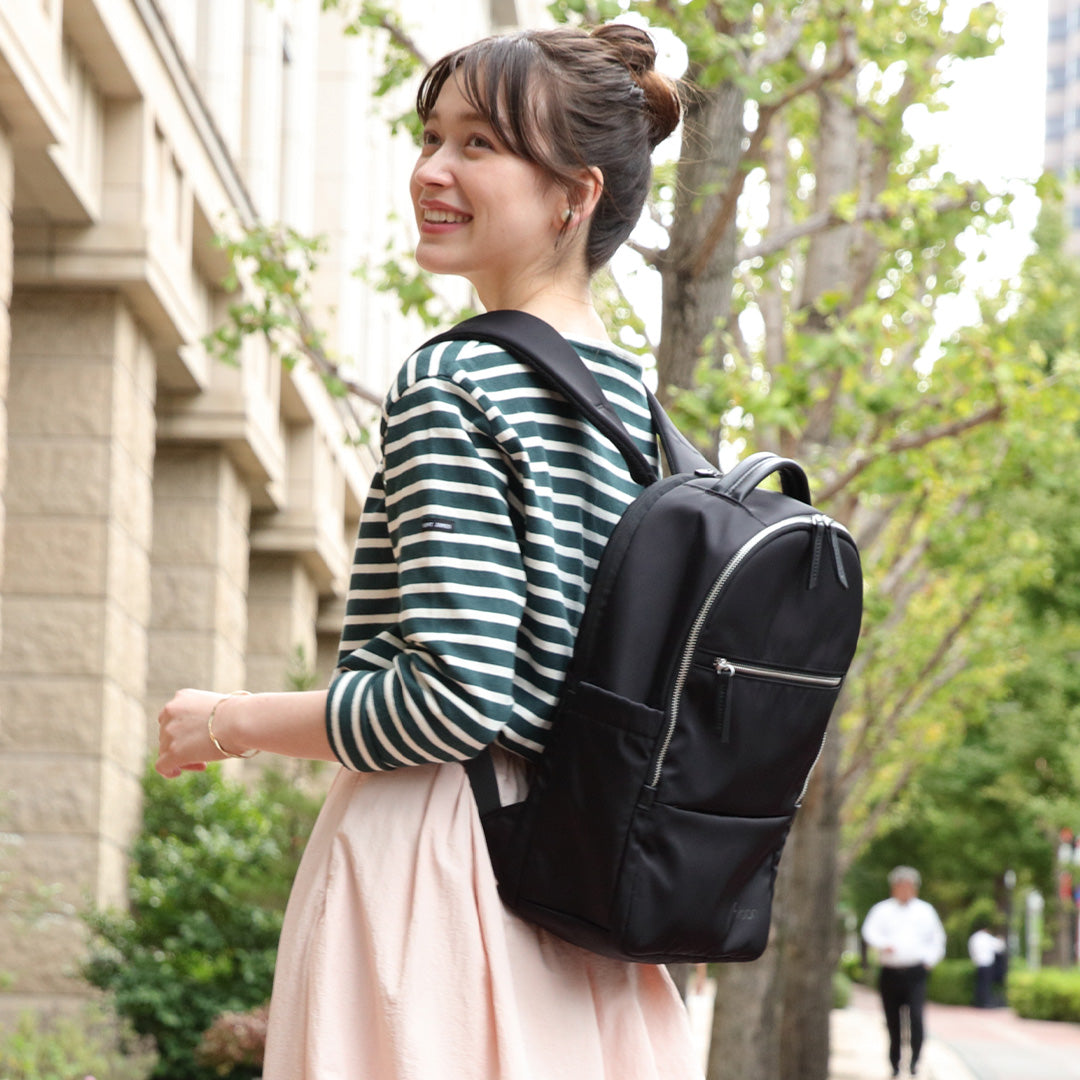 Evoon マルチビジネスリュックClara・容量14L【送料無料・3営業日以内に発送】
