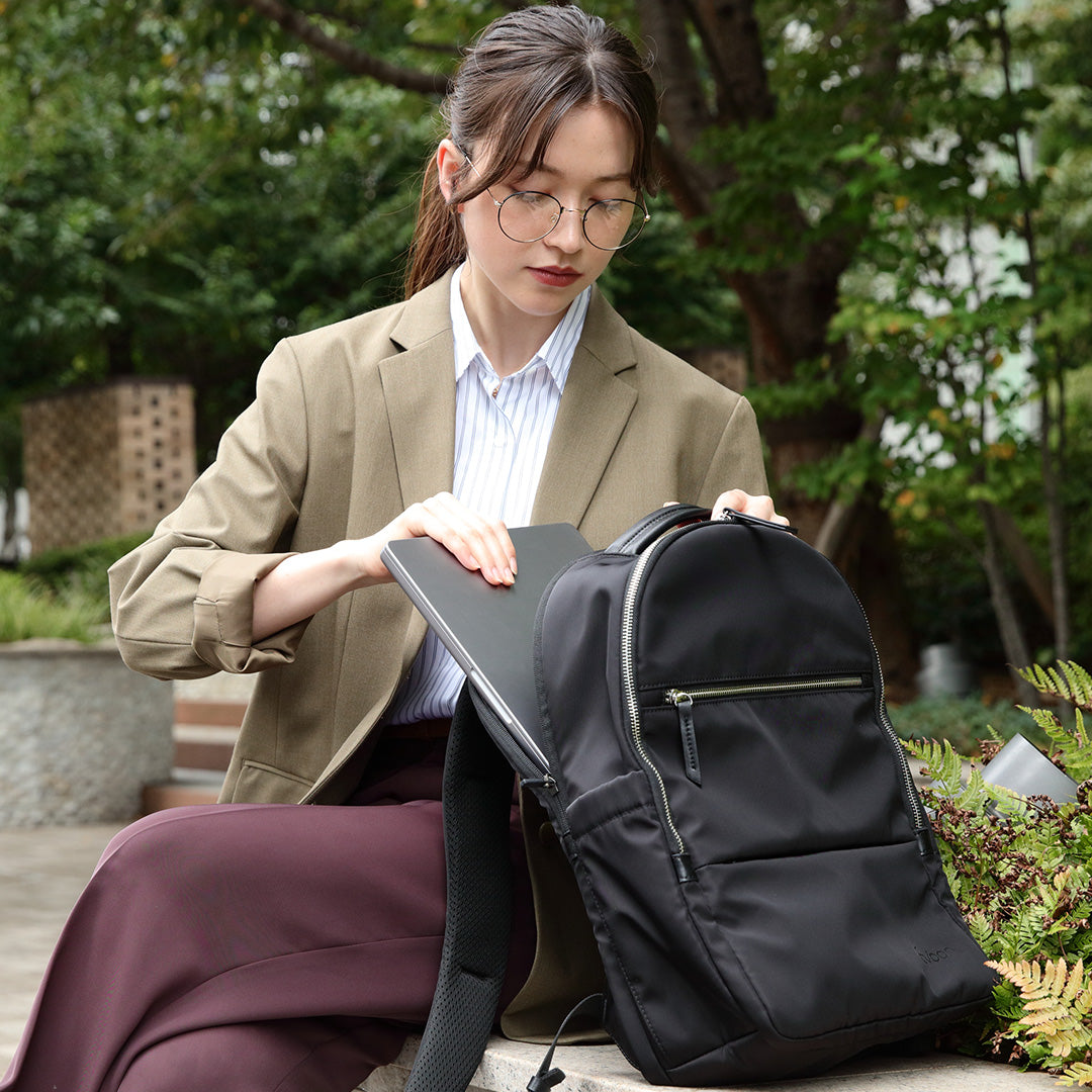 Evoon マルチビジネスリュックClara・容量14L【送料無料・3営業日以内に発送】