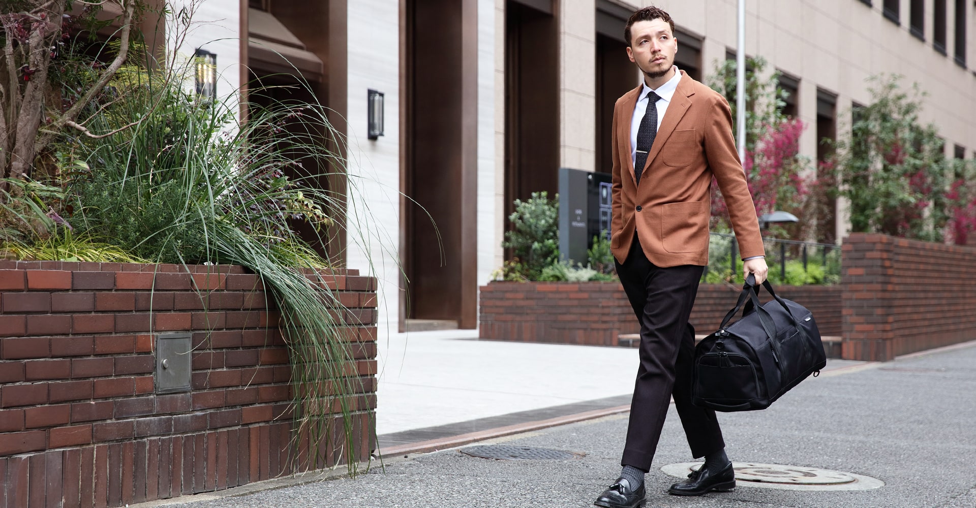 Evoon マルチボストンバッグ 折りたたみ式 撥水加工 4WAY 45L Evoon マルチボストンバッグ・容量45L【送料無料・3営業日以内に発送】